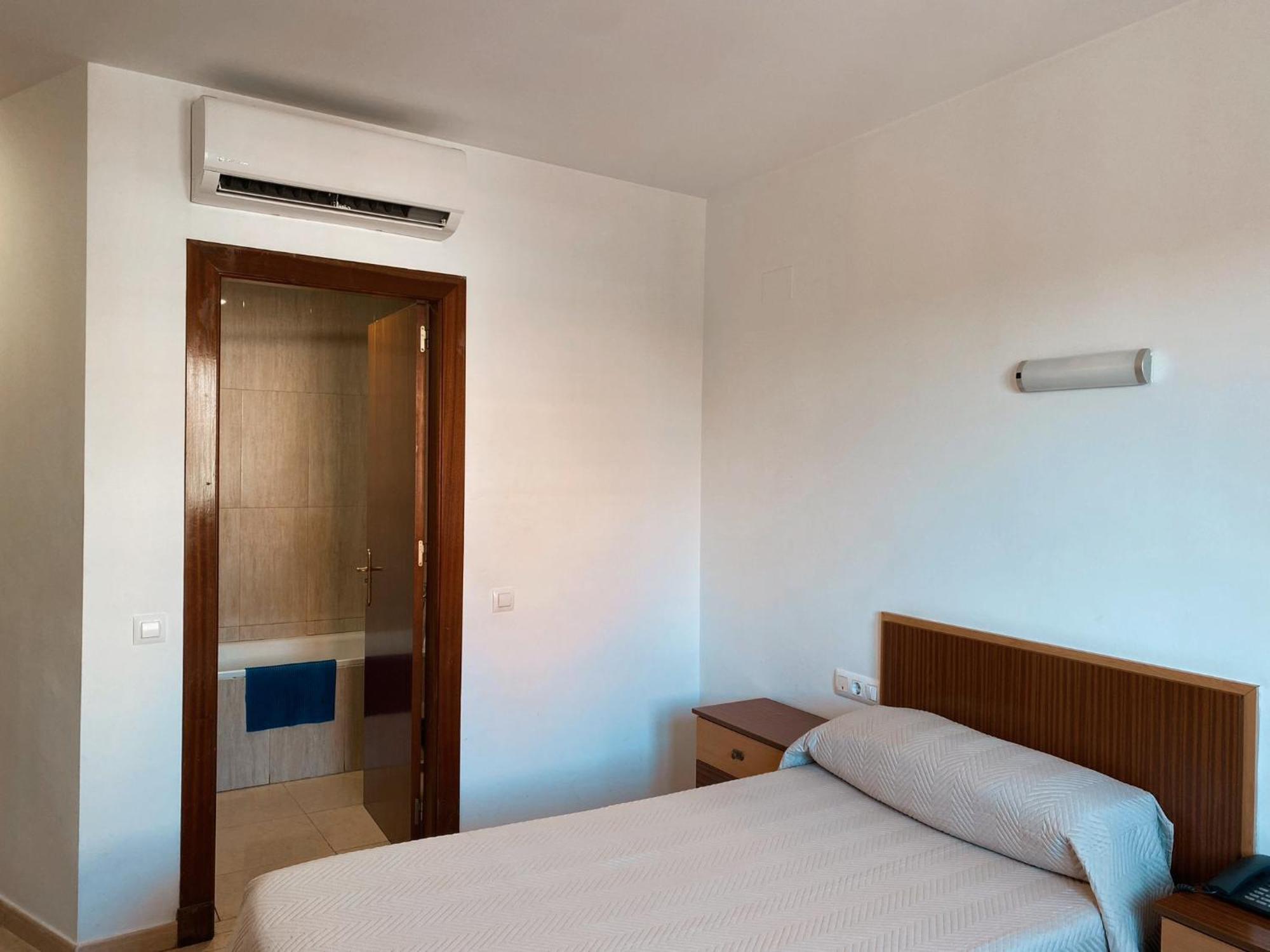 Pension Torrecardenas Almeria Exterior photo